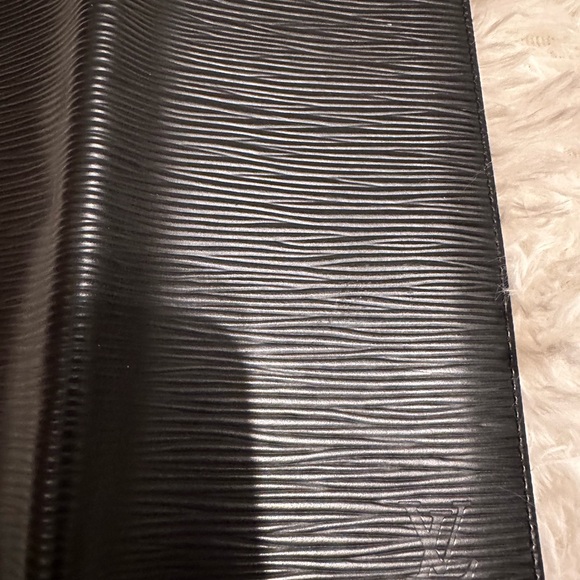 Louis Vuitton Black Wallet - Picture 6 of 11